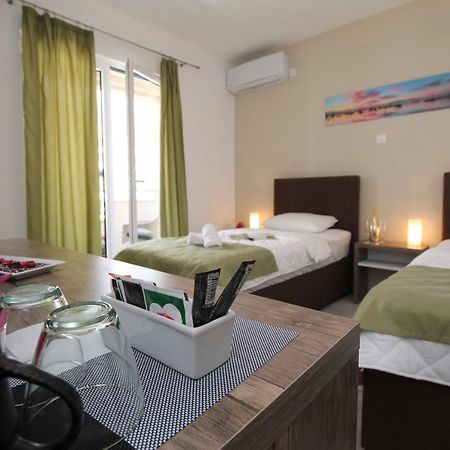 Le Marc Guest House Budva Ngoại thất bức ảnh