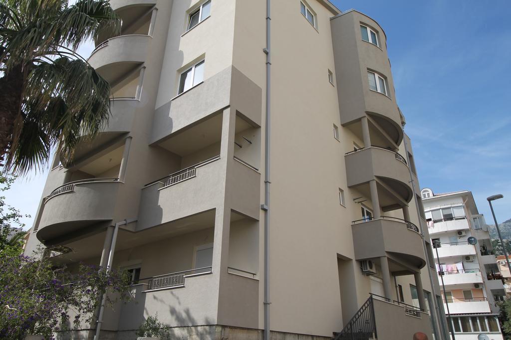 Le Marc Guest House Budva Ngoại thất bức ảnh