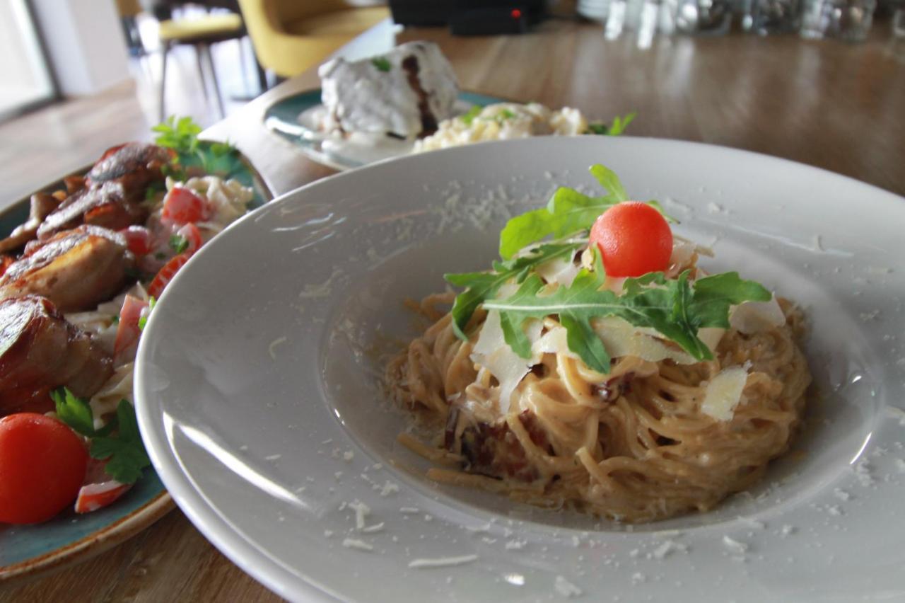 Le Marc Guest House Budva Ngoại thất bức ảnh