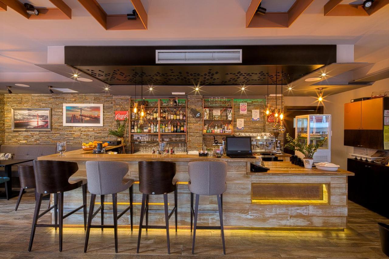Le Marc Guest House Budva Ngoại thất bức ảnh