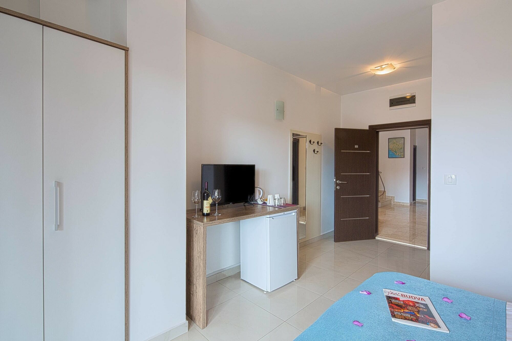 Le Marc Guest House Budva Ngoại thất bức ảnh